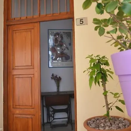 έλλη Apartman *